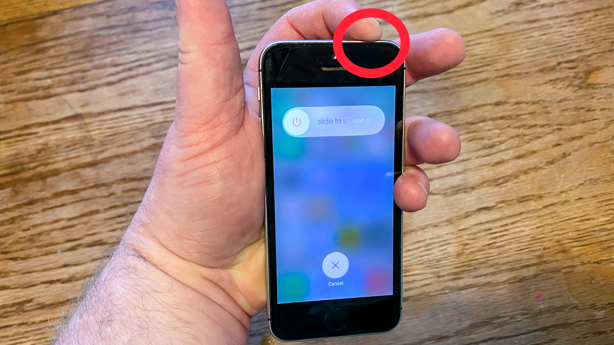 comment éteindre votre iPhone : iPhone 5 ou iPhone SE