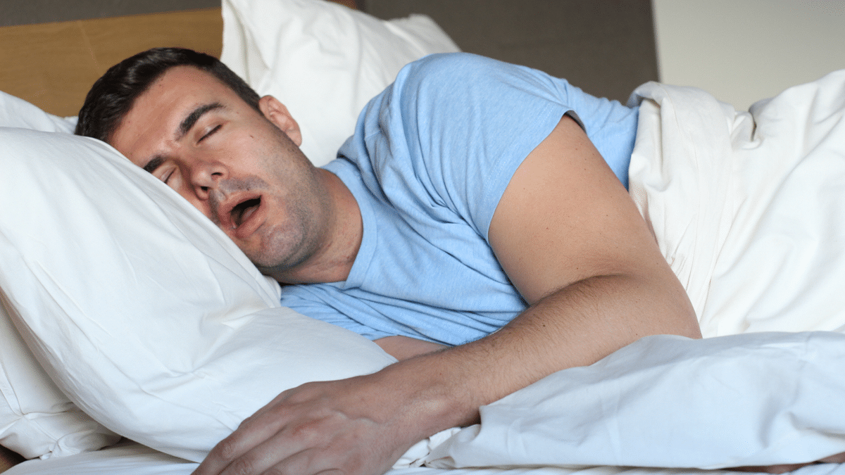 Comment arrêter de baver pendant votre sommeil : 6 astuces éprouvées d'experts image-25704