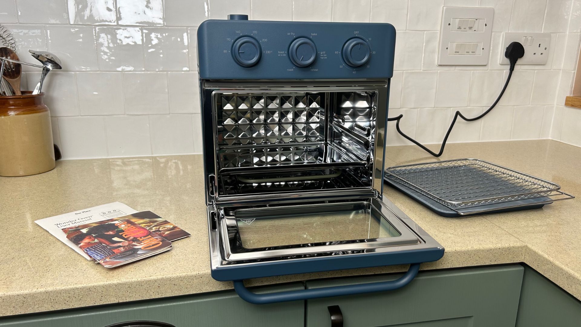 Four à merveilles Our Place