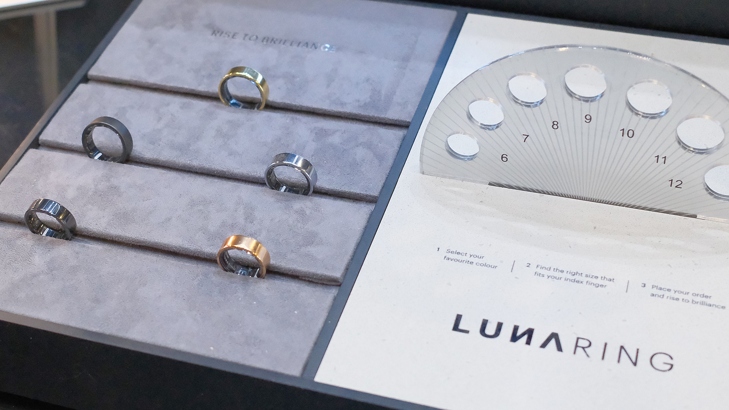 Le Luna Ring 2 présenté au CES 2025 dans les cinq finitions