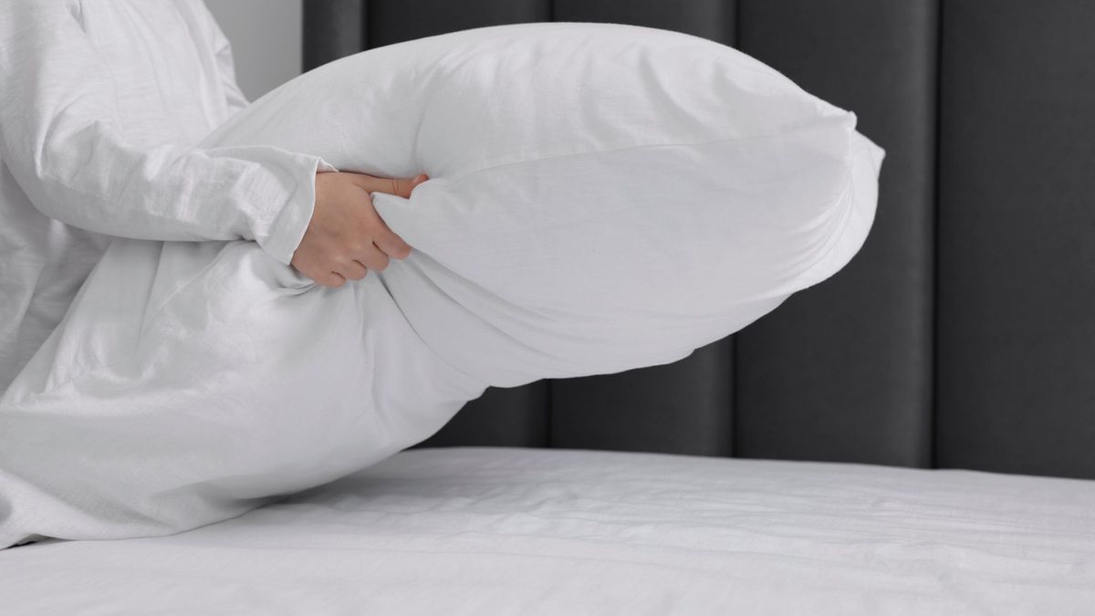 Comment laver un oreiller vers le bas – 5 étapes faciles vers des oreillers plus propres, plus doux et plus moelleux image-27854