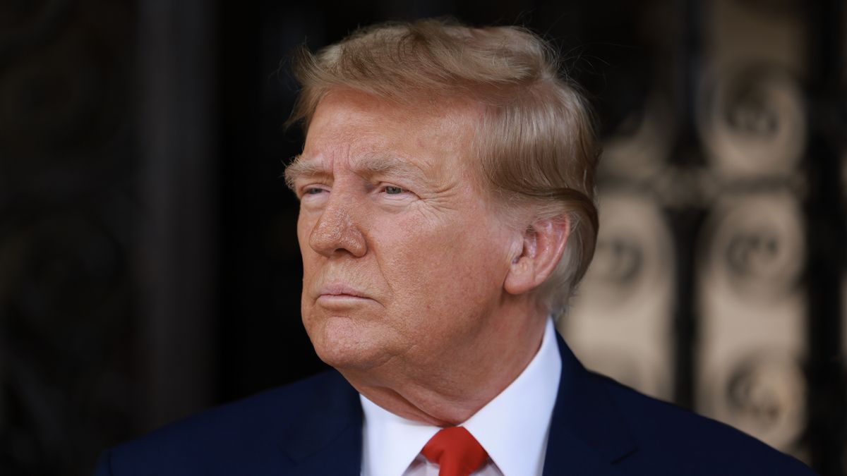Trump annonce des tarifs majeurs pour la Chine, le Mexique et le Canada – à quel point les téléphones, les ordinateurs portables et les autres technologies peuvent-ils coûter? image-27903
