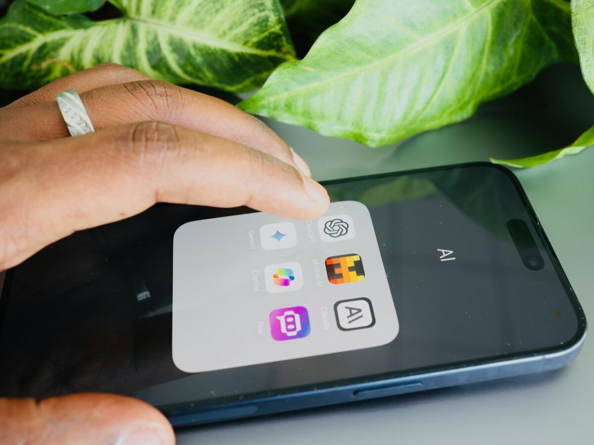 Tuya Smart augmente le développement matériel avec Mistral AI image-28111