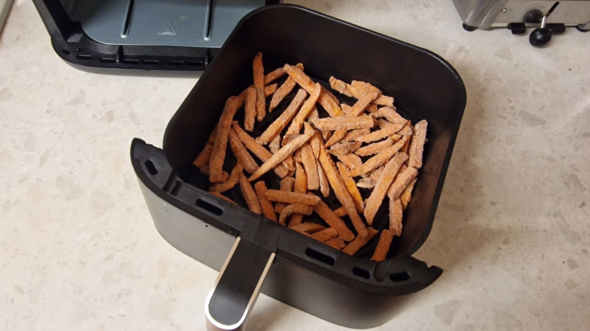 Ninja Air Fryer Pro 4-en-1 Cuisine Frises de patates douces