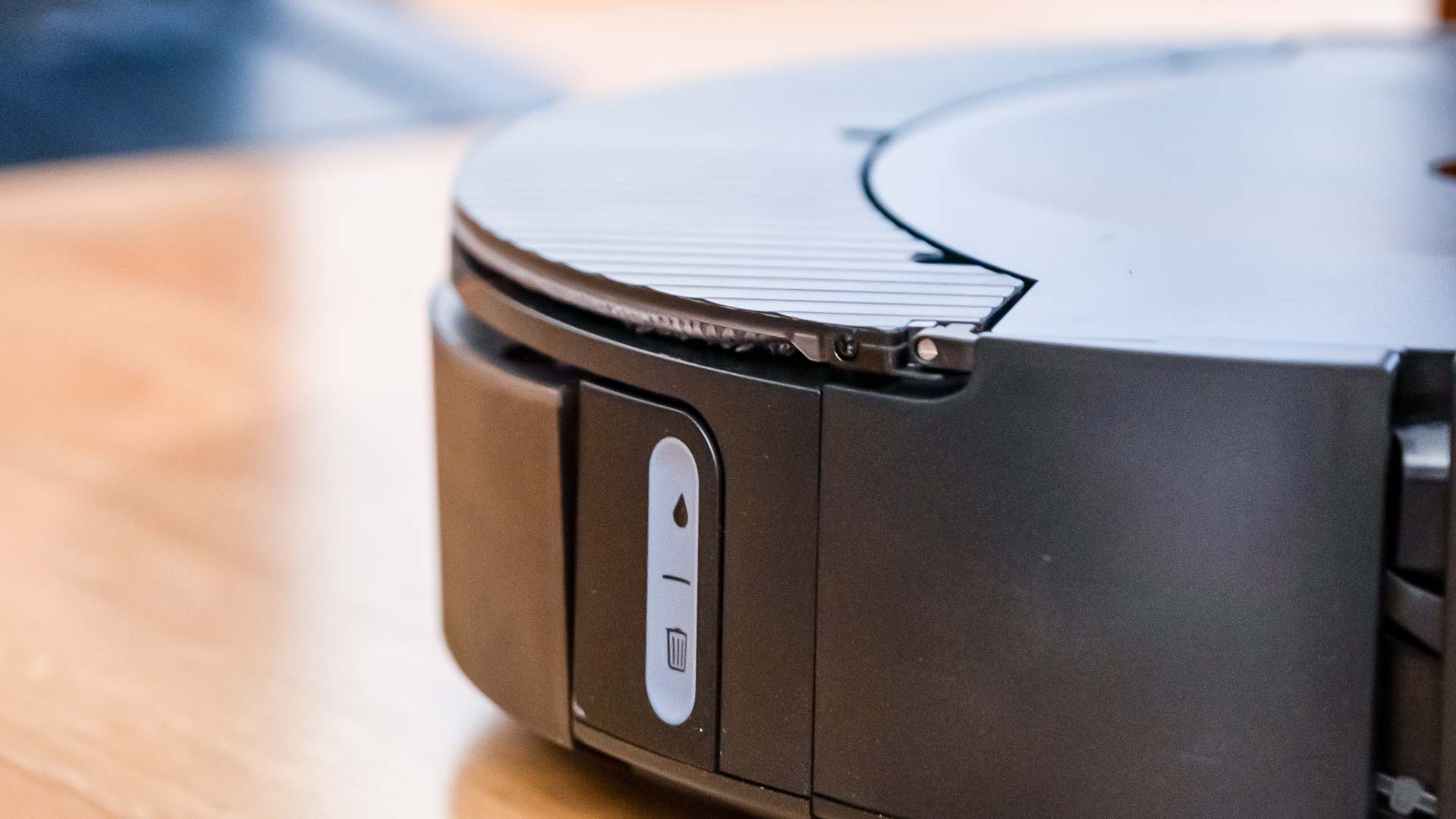 IROBOT ROCHABA combo 10 max sur plancher de bois franc