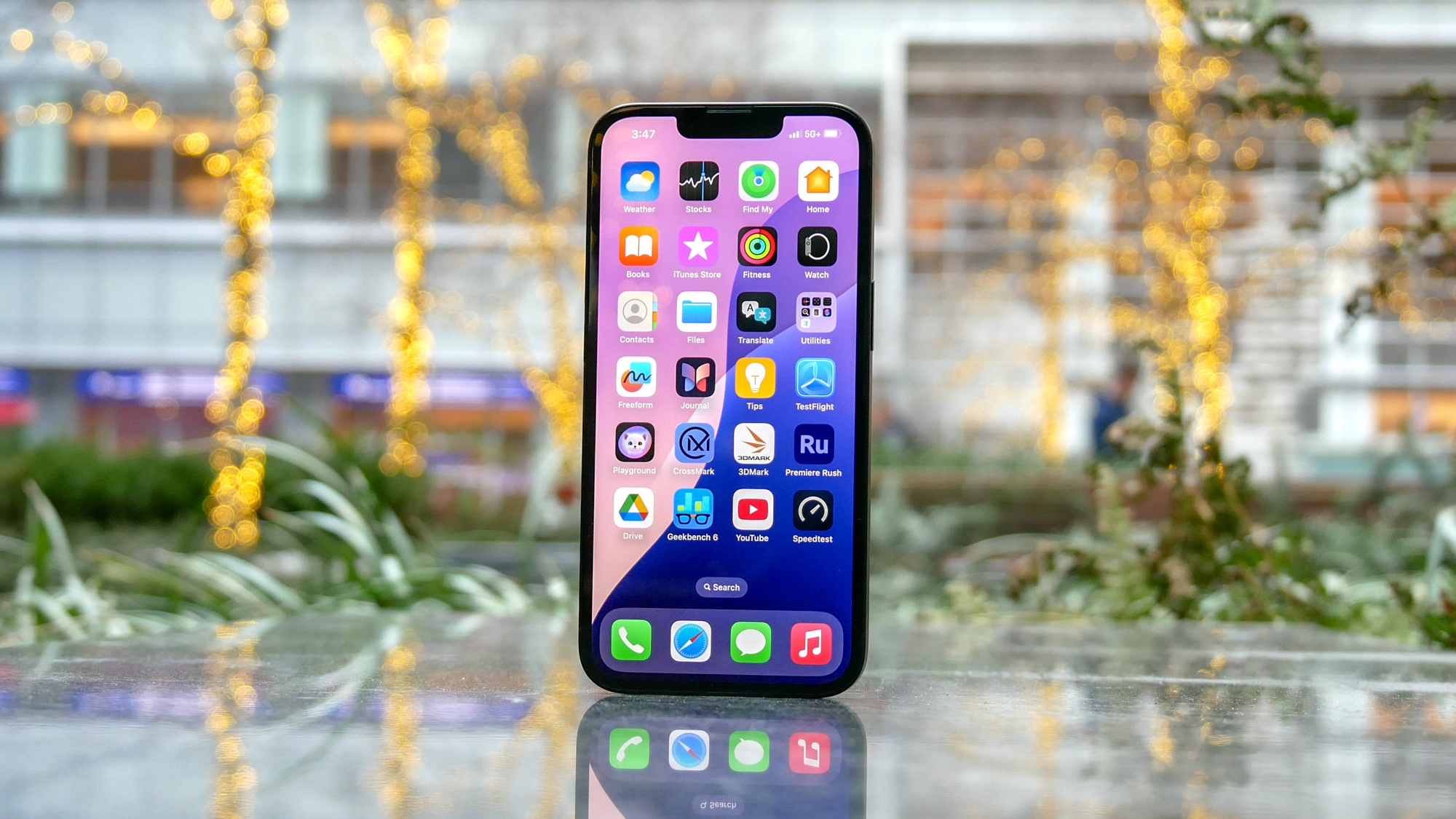 Revue de l'iPhone 16E.