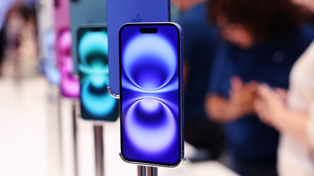 Le 20e anniversaire iPhone pourrait obtenir le design que nous attendions tous image-29410