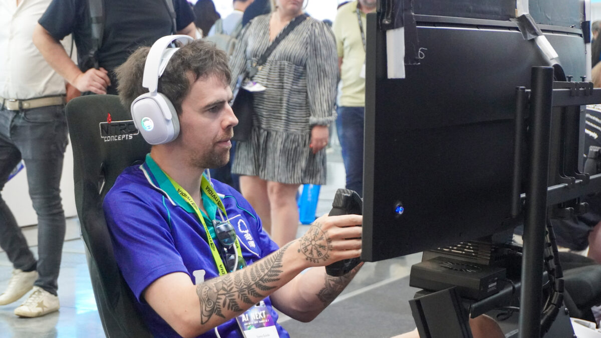 J'avais l'impression de conduire une vraie voiture de course lors du test de cette plate-forme de course SIM – c'est une technologie de simulation de niveau supérieur image-29739