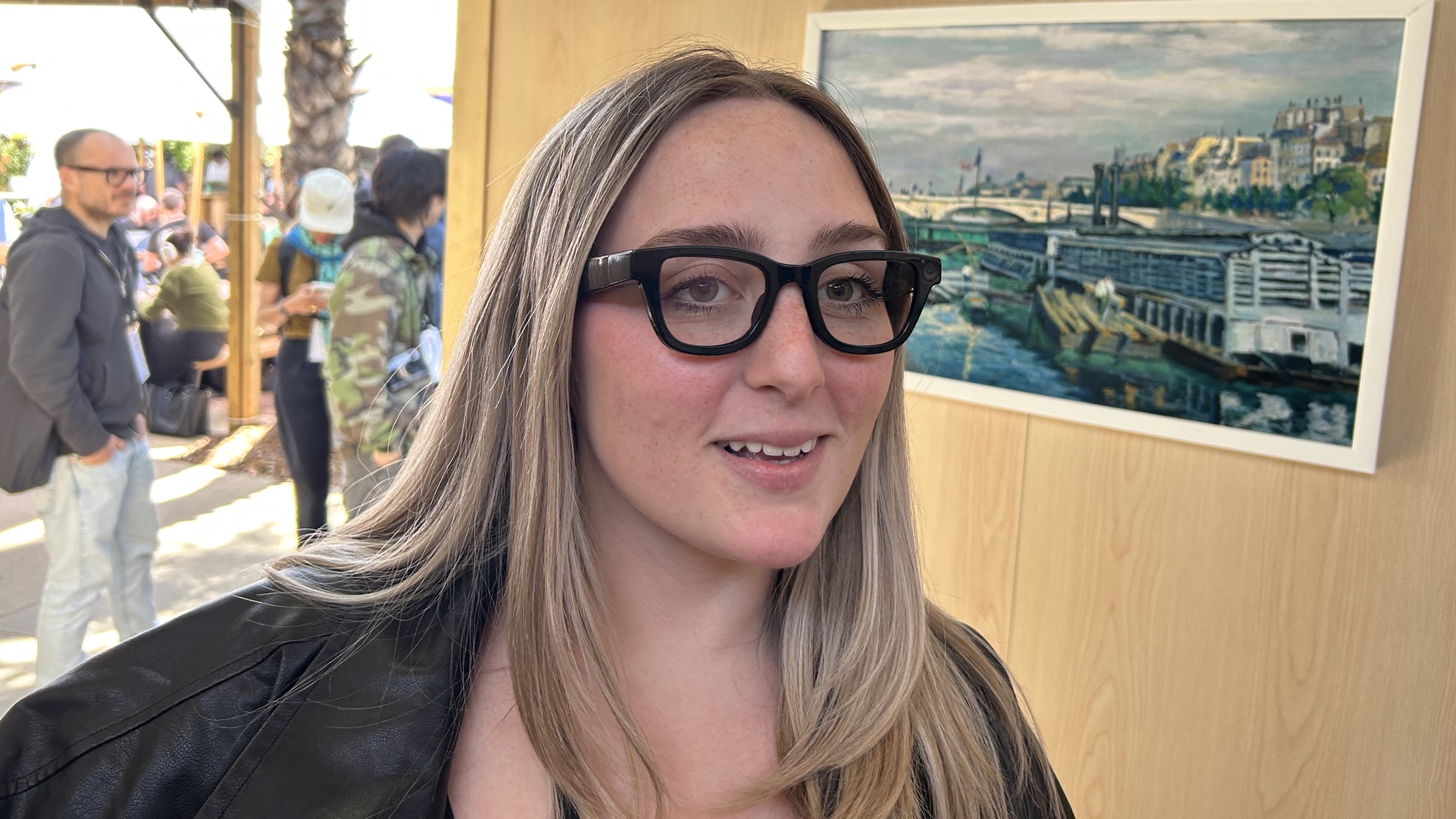 Google Smart Lunes sur le visage d'une femme