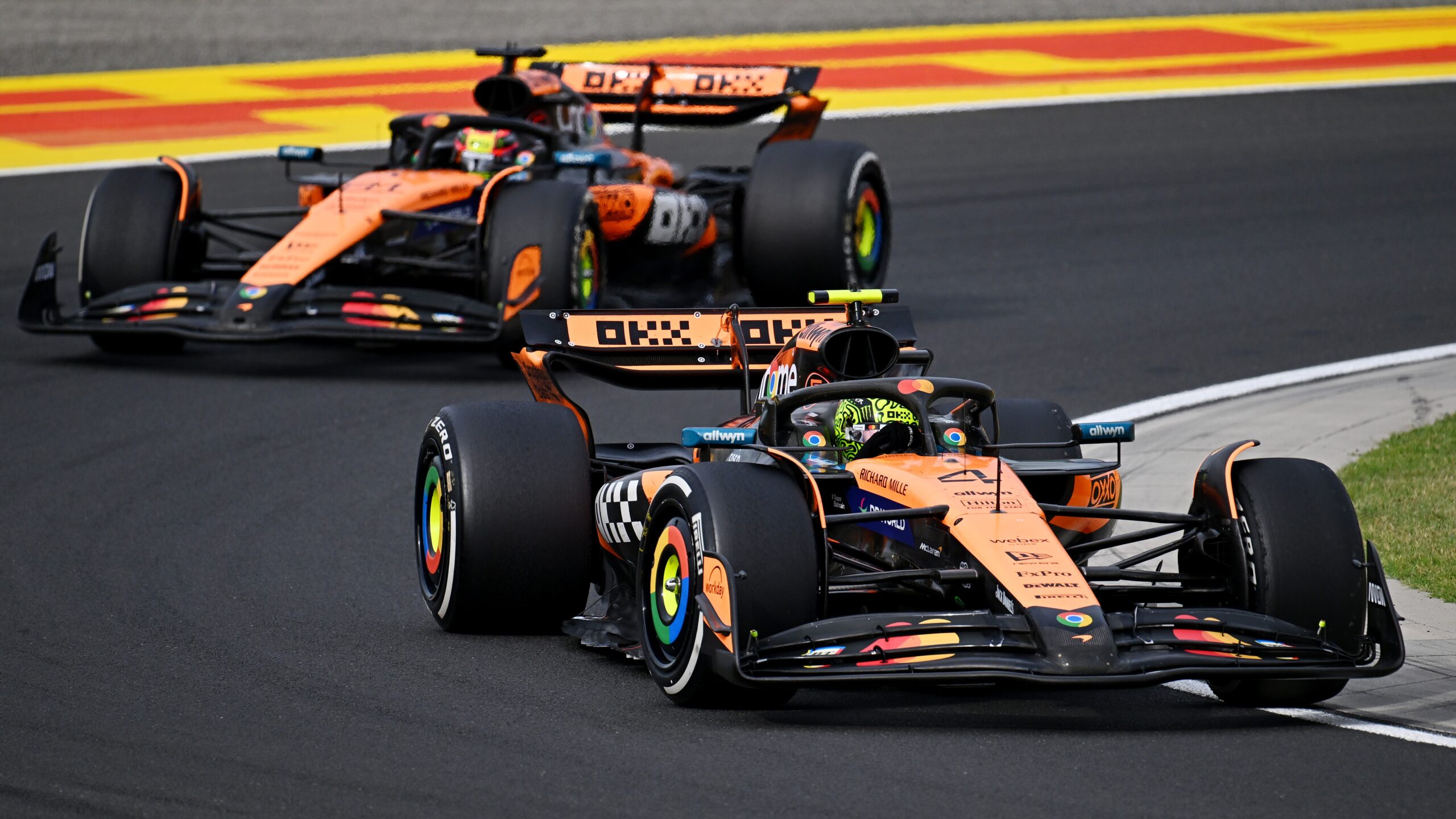 Comment regarder le Grand Prix Dutch 2025 en ligne: Stream en direct F1 Race de n'importe où, Norris impressionne le vendredi entraînement image-31392