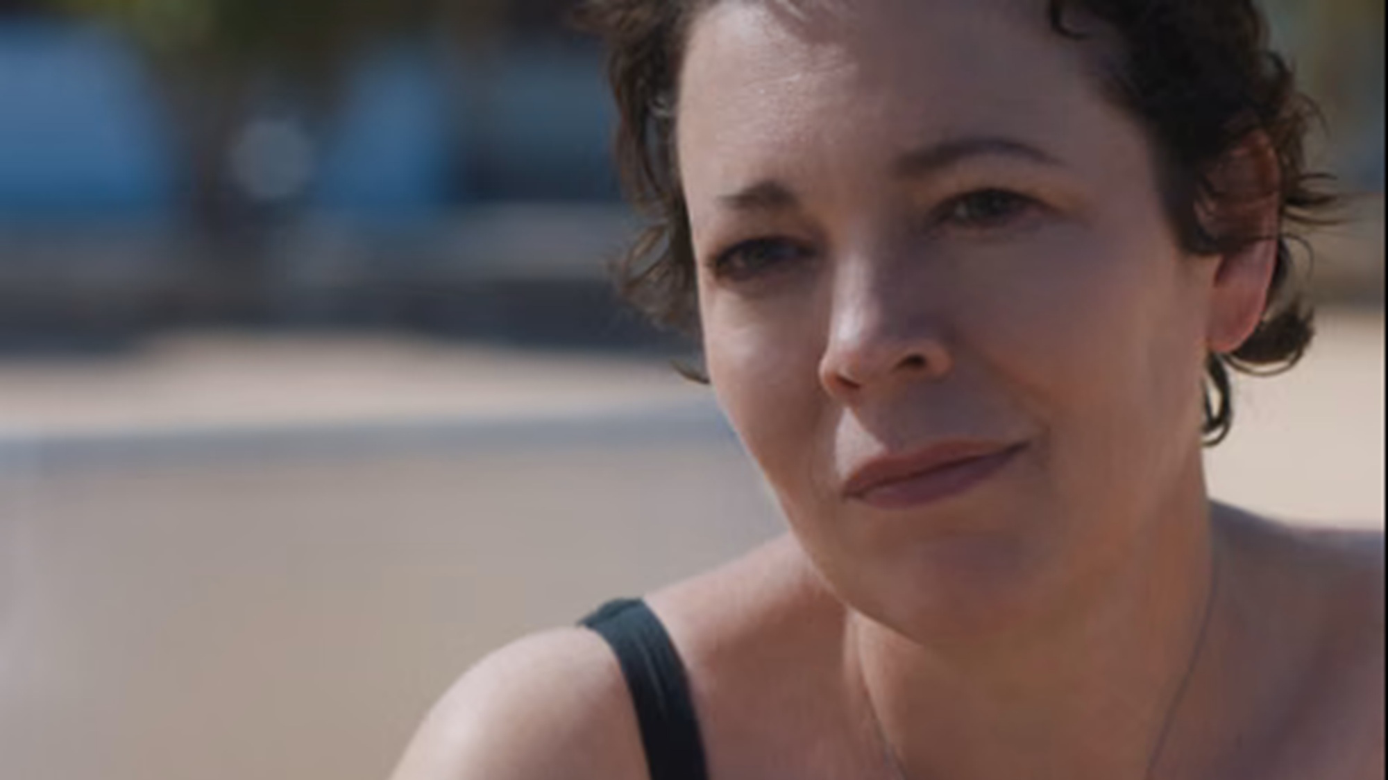 Ce film de Netflix négligé sur 2021 présente l'une des plus belles performances d'Olivia Colman image-31562