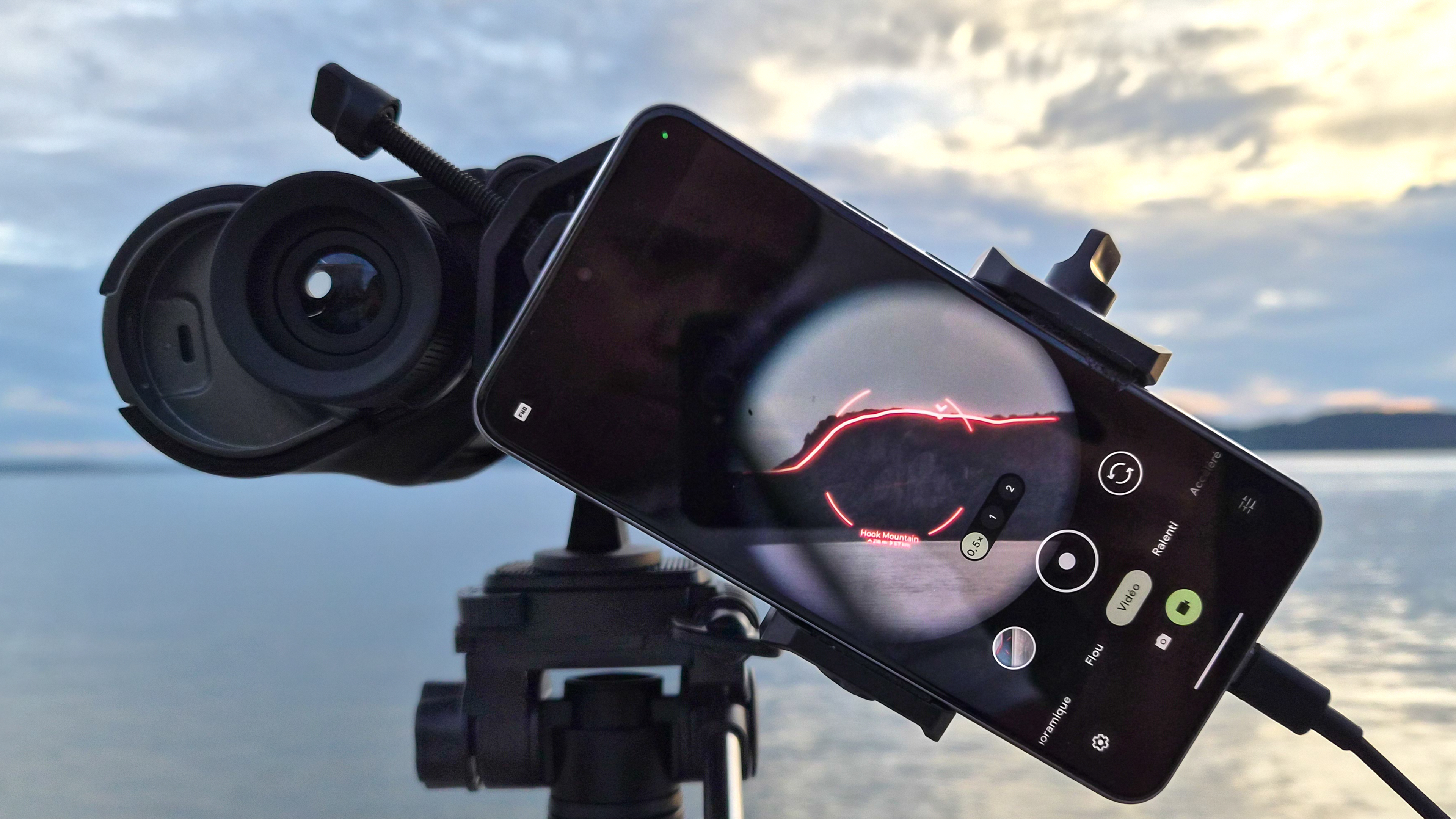 UniStellar envisage des jumelles intelligentes.