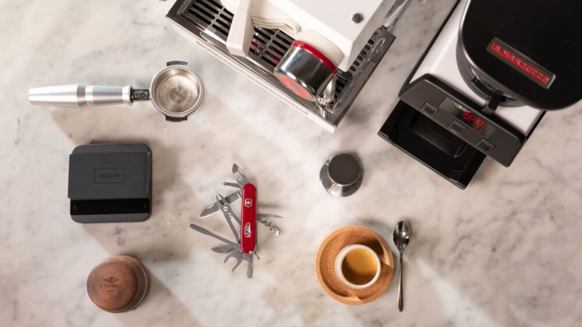 Victorinox et La Marzocco viennent de créer le premier multi-outil au monde pour les amateurs de café image-33219