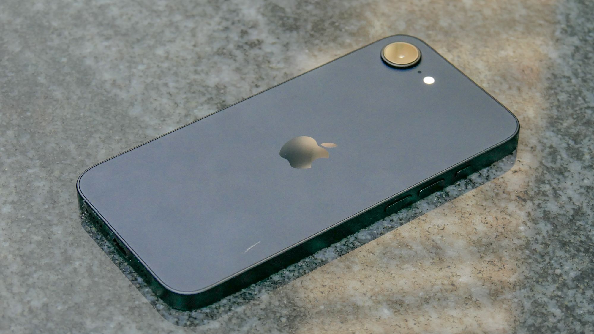 L’iPhone 17e pourrait bénéficier de cette grosse mise à niveau de l’appareil photo image-33364