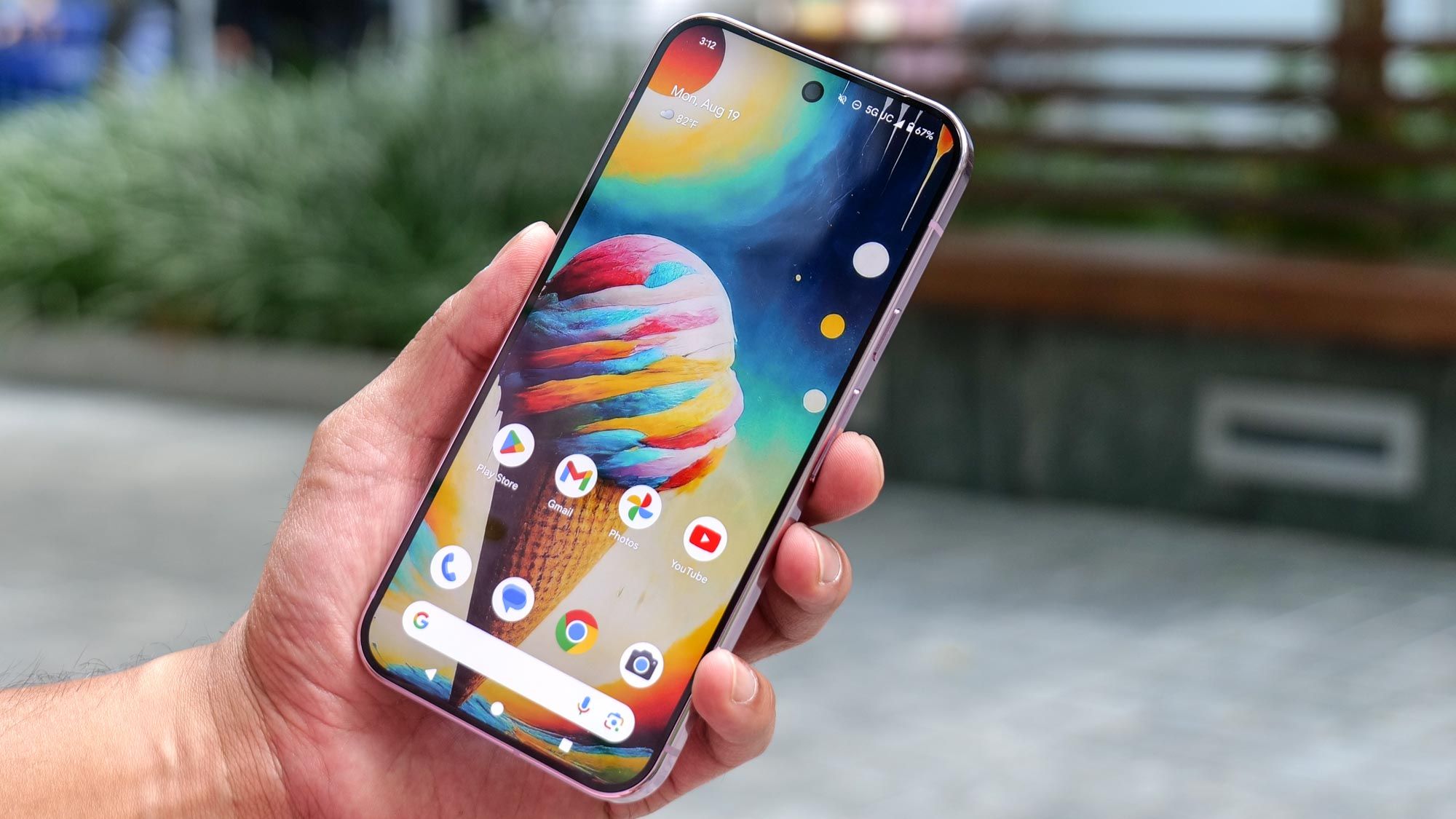Google lance un programme de réparation pour les problèmes majeurs d'écran du Pixel 9 Pro – alors que les utilisateurs du Pixel 10 signalent un nouveau bug d'affichage image-33795