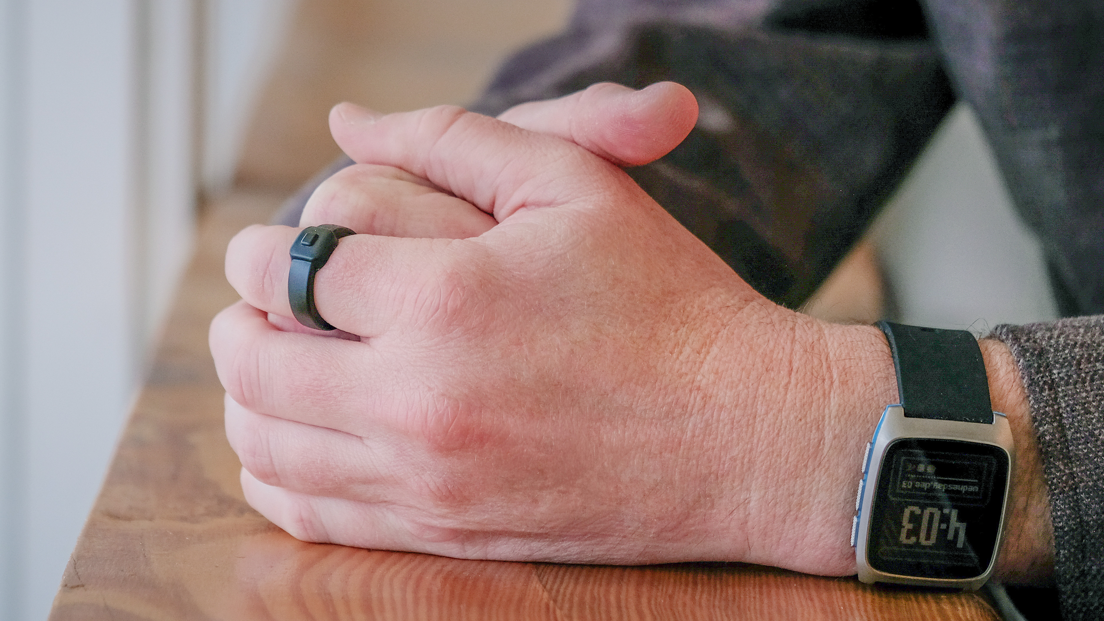 Bague intelligente Pebble Index 01