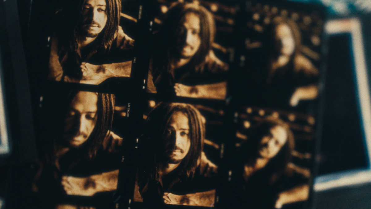 Comment regarder « Compter les corbeaux : m'avez-vous vu récemment ? » – diffusez des documents musicaux en ligne depuis n'importe où image-34056