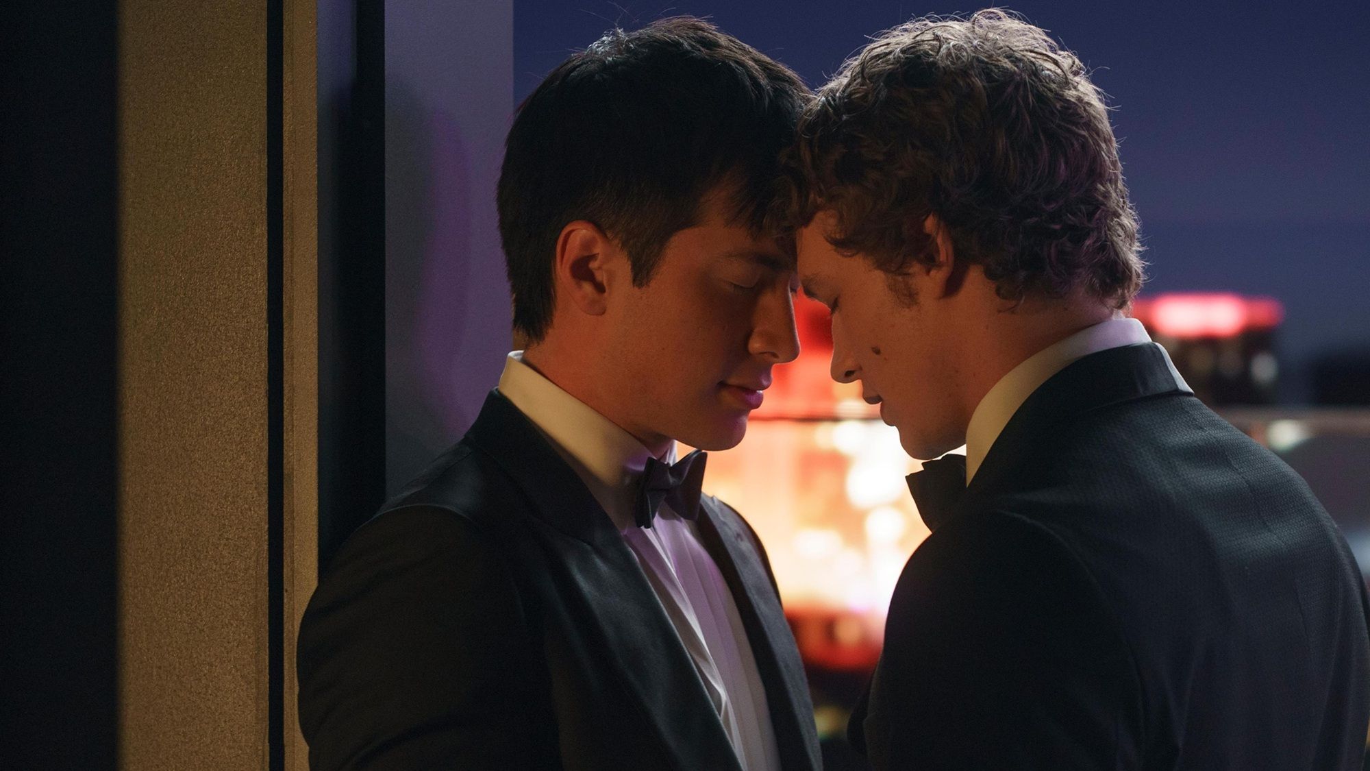 Désolé « Bridgerton », mais « Heated Rivalry » est en fait la série la plus romantique (et la plus excitante) à la télévision image-34396