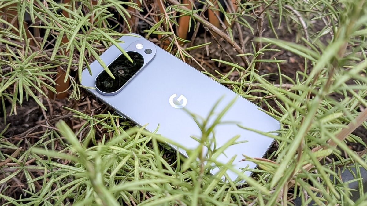 Google apporte de nombreuses améliorations supplémentaires aux appareils Android et Pixel, notamment la possibilité d'indiquer aux compagnies aériennes où se trouvent vos bagages image-35400