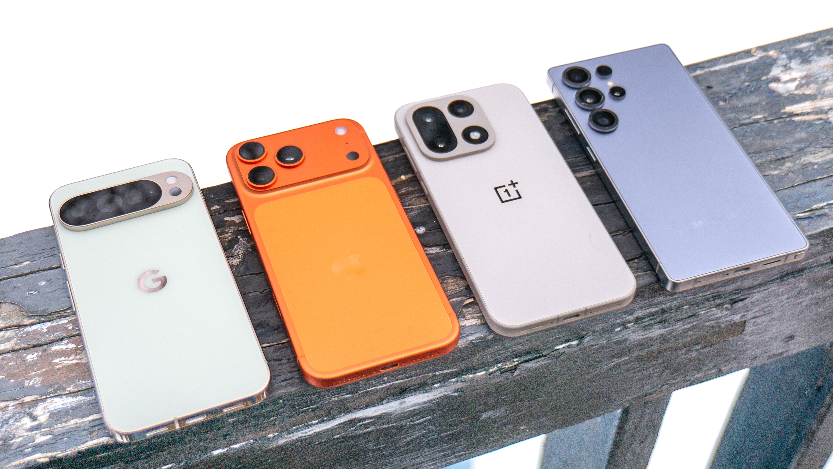 iPhone 17 Pro Max contre Pixel 10 Pro XL contre Galaxy S25 Ultra contre OnePlus 15.