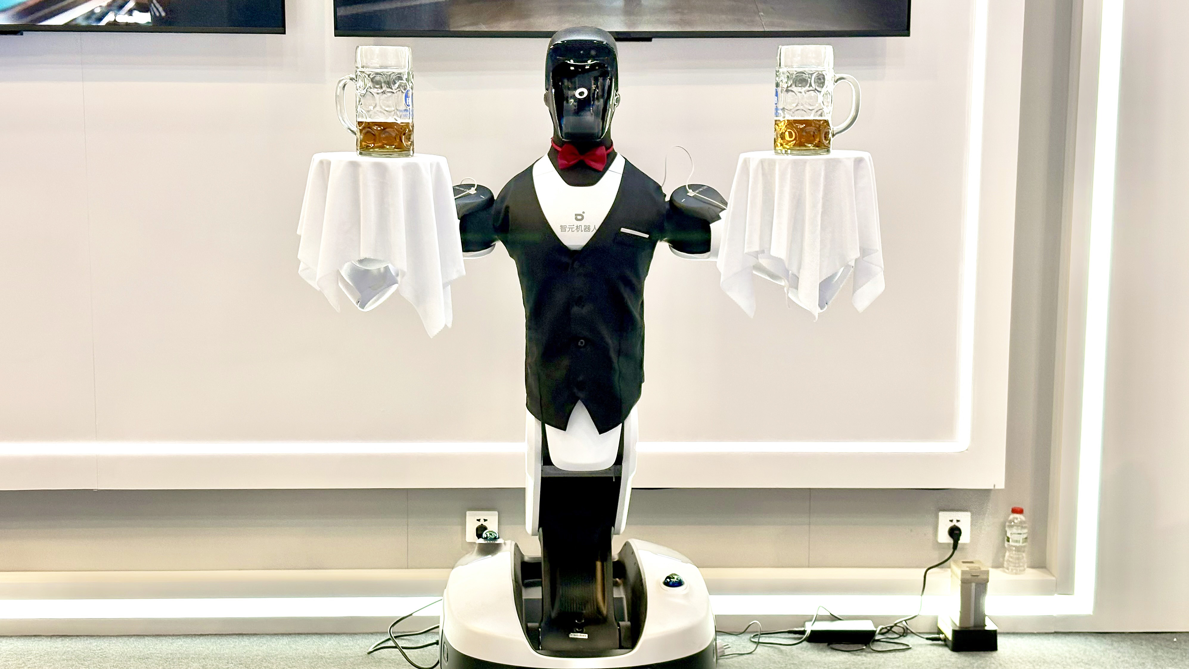 Robots du MWC 2026 dont l'Agibot X2 et le Magicbot Z1