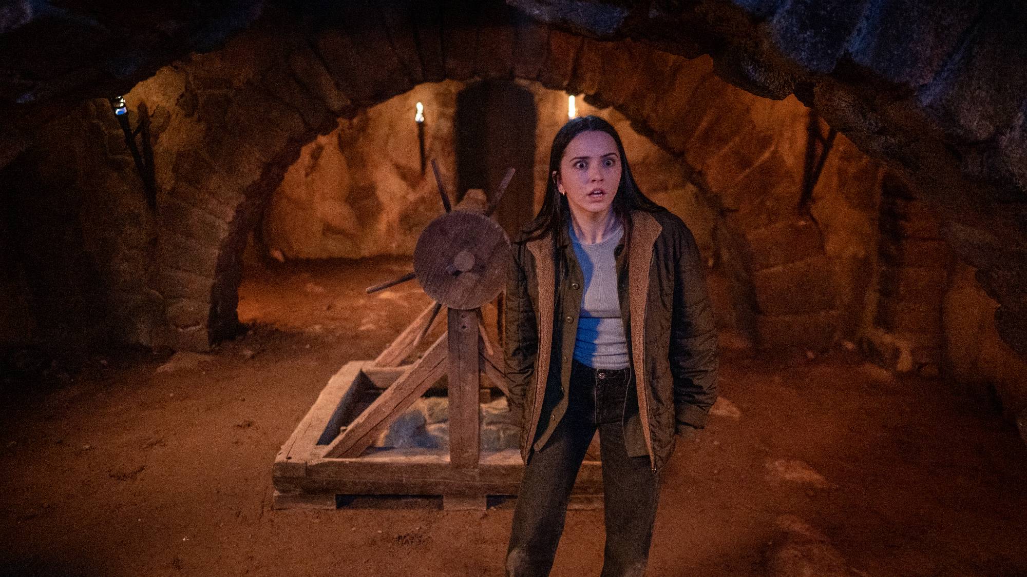 Hannah Cheramy dans le rôle de Julie dans