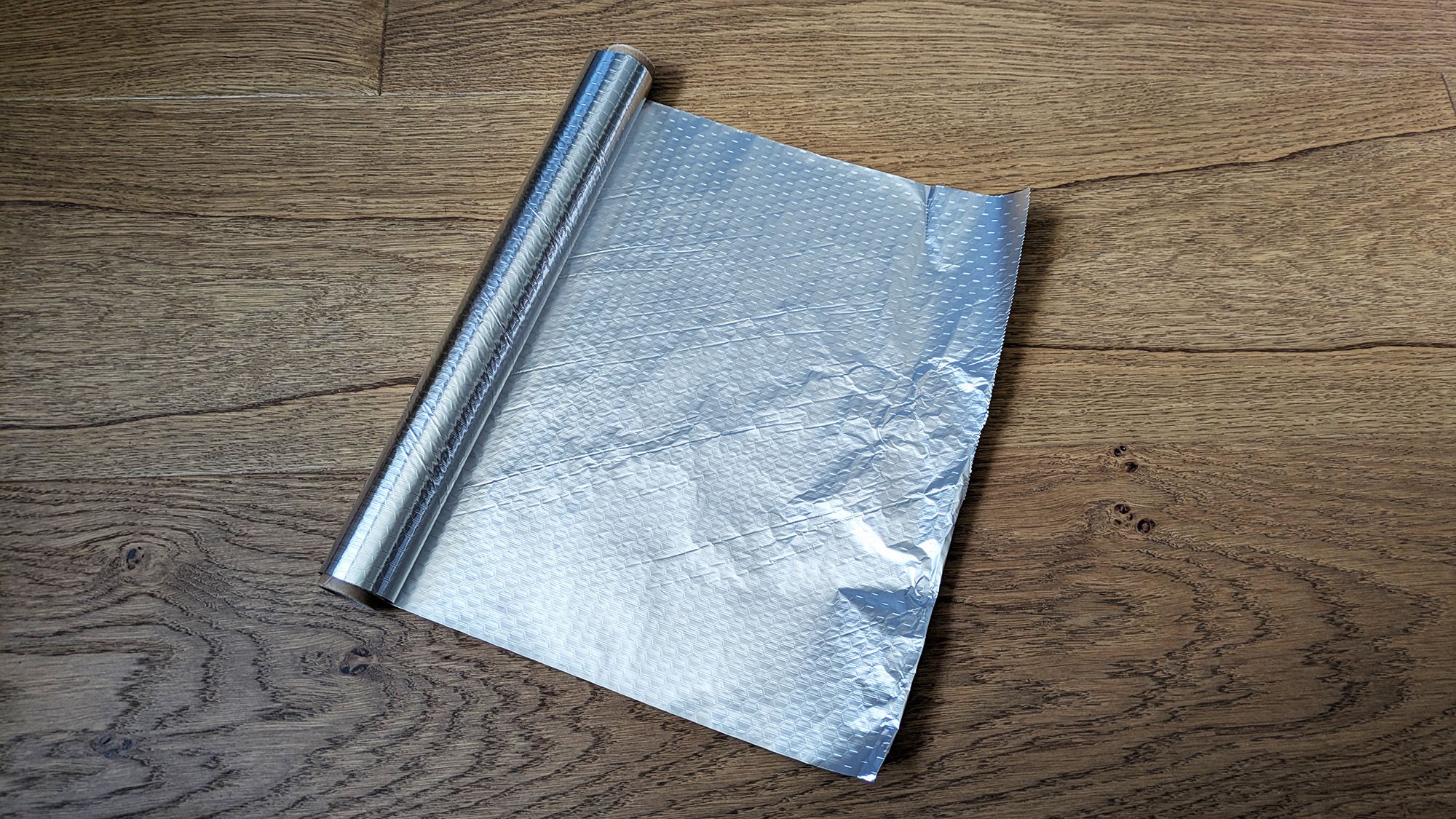 Utilisez-vous le papier d’aluminium dans le mauvais sens ? Le guide définitif pour l’utiliser correctement image-36070