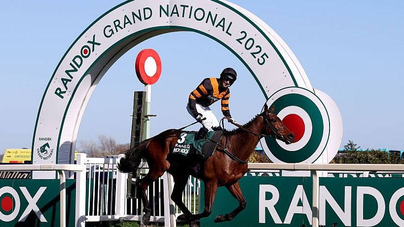 Comment regarder le Grand National GRATUITEMENT aux États-Unis – diffusez les courses de chevaux partout maintenant image-36027