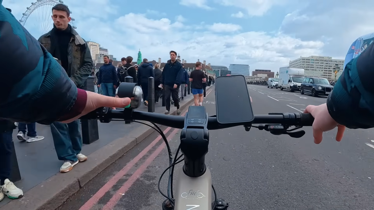 Skoda a développé une sonnette de vélo destinée à dépasser vos écouteurs ANC : voici comment cela fonctionne image-35981