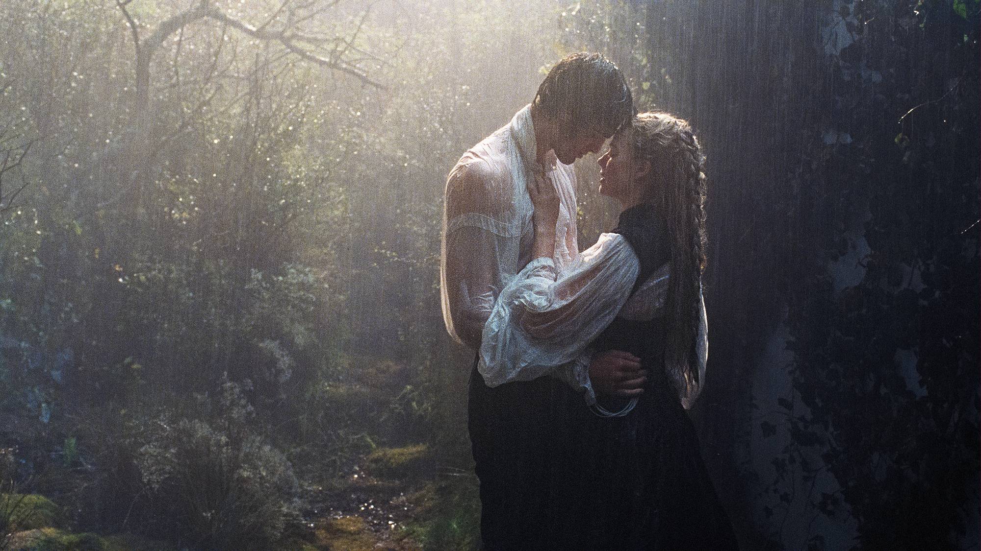 Jacob Elordi et Margot Robbie dans