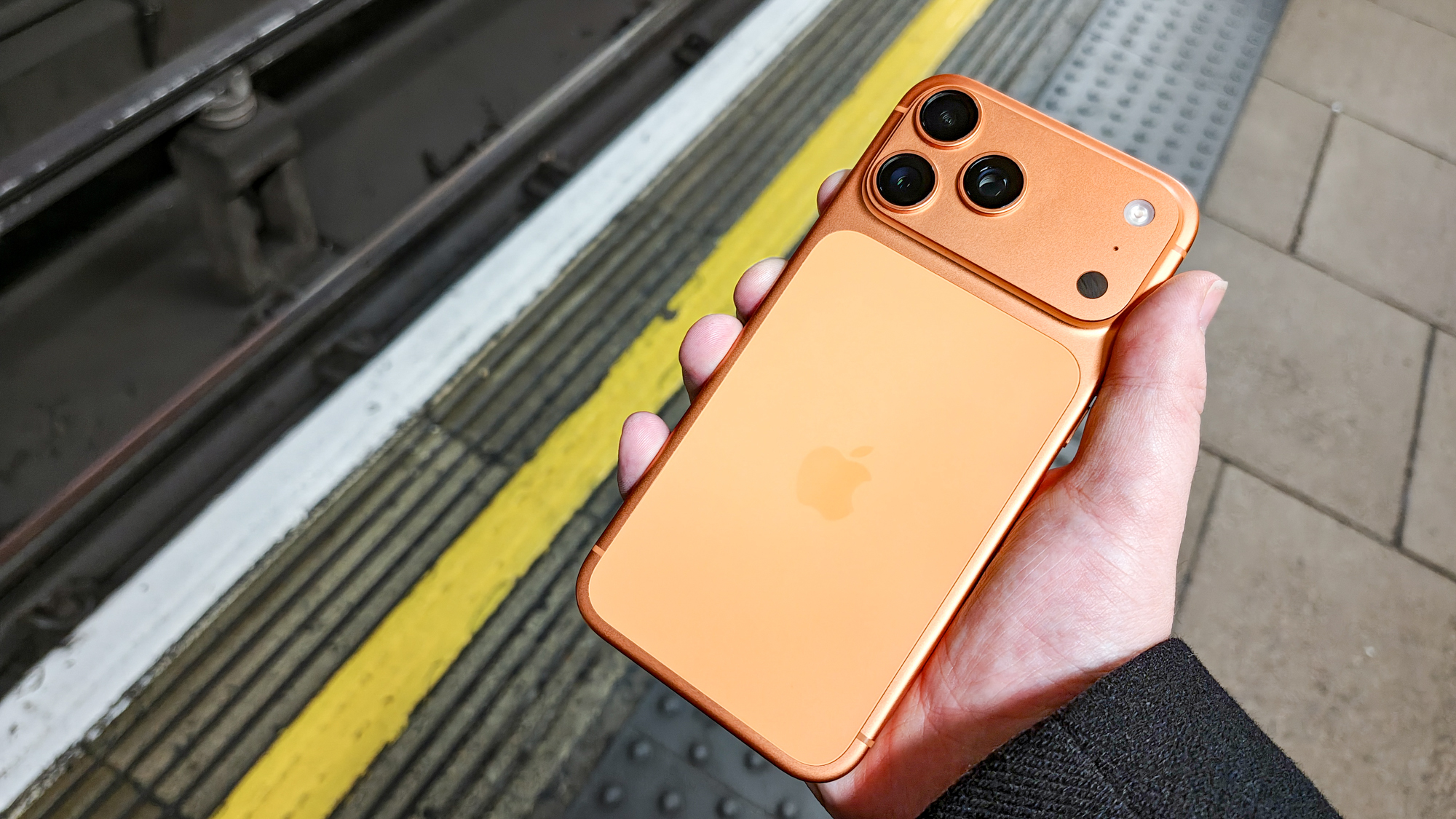 iPhone 17 Pro Max par Underground Tracks