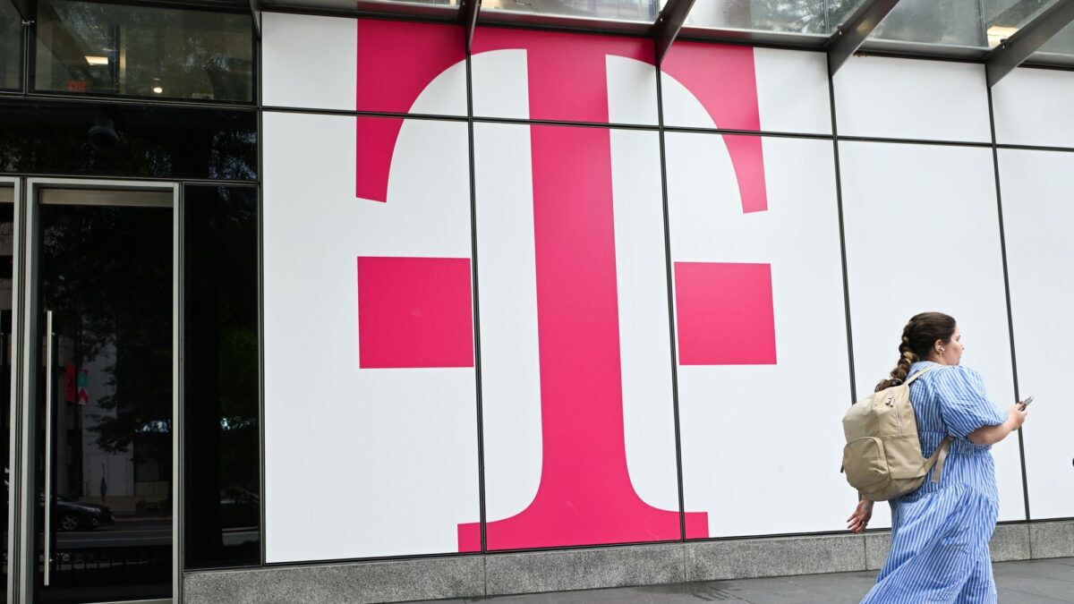 T-Mobile est-il toujours en panne ? — Certains utilisateurs ne parviennent toujours pas à se connecter à l'Internet domestique par fibre optique image-36577