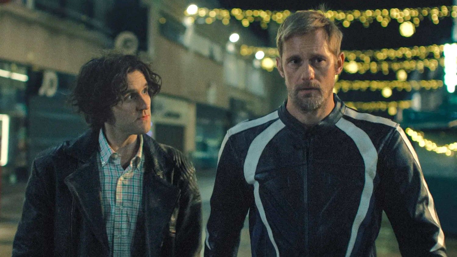 HBO Max vient d'ajouter l'un des meilleurs films de l'année et la performance d'Alexander Skarsgård en fait un incontournable image-36649