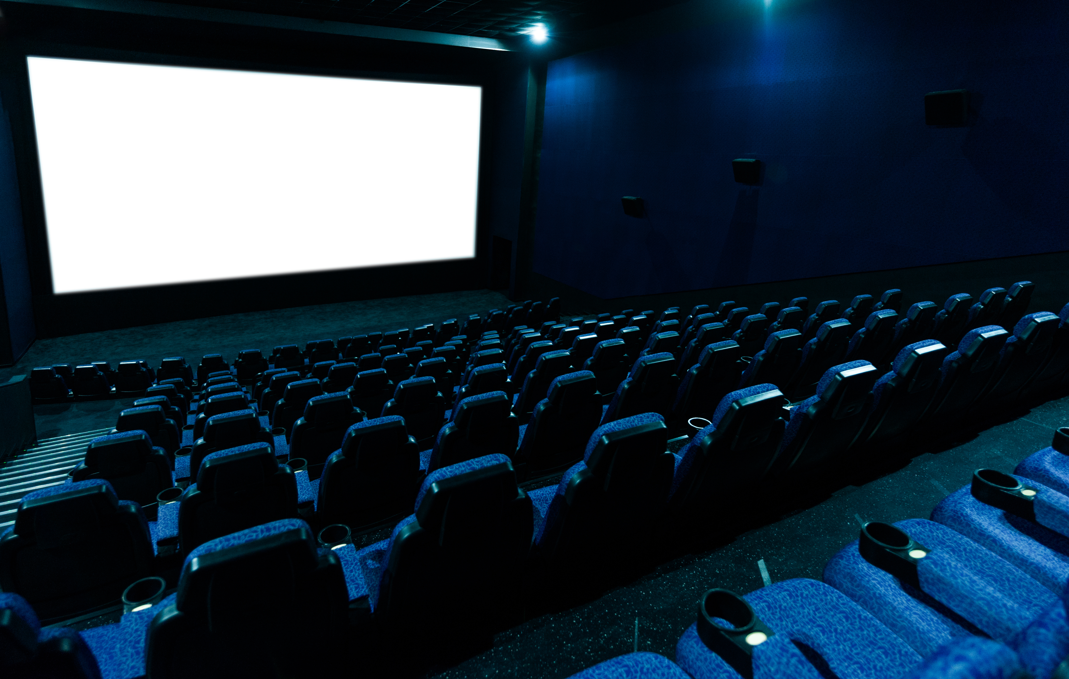 Sièges et écran de cinéma
