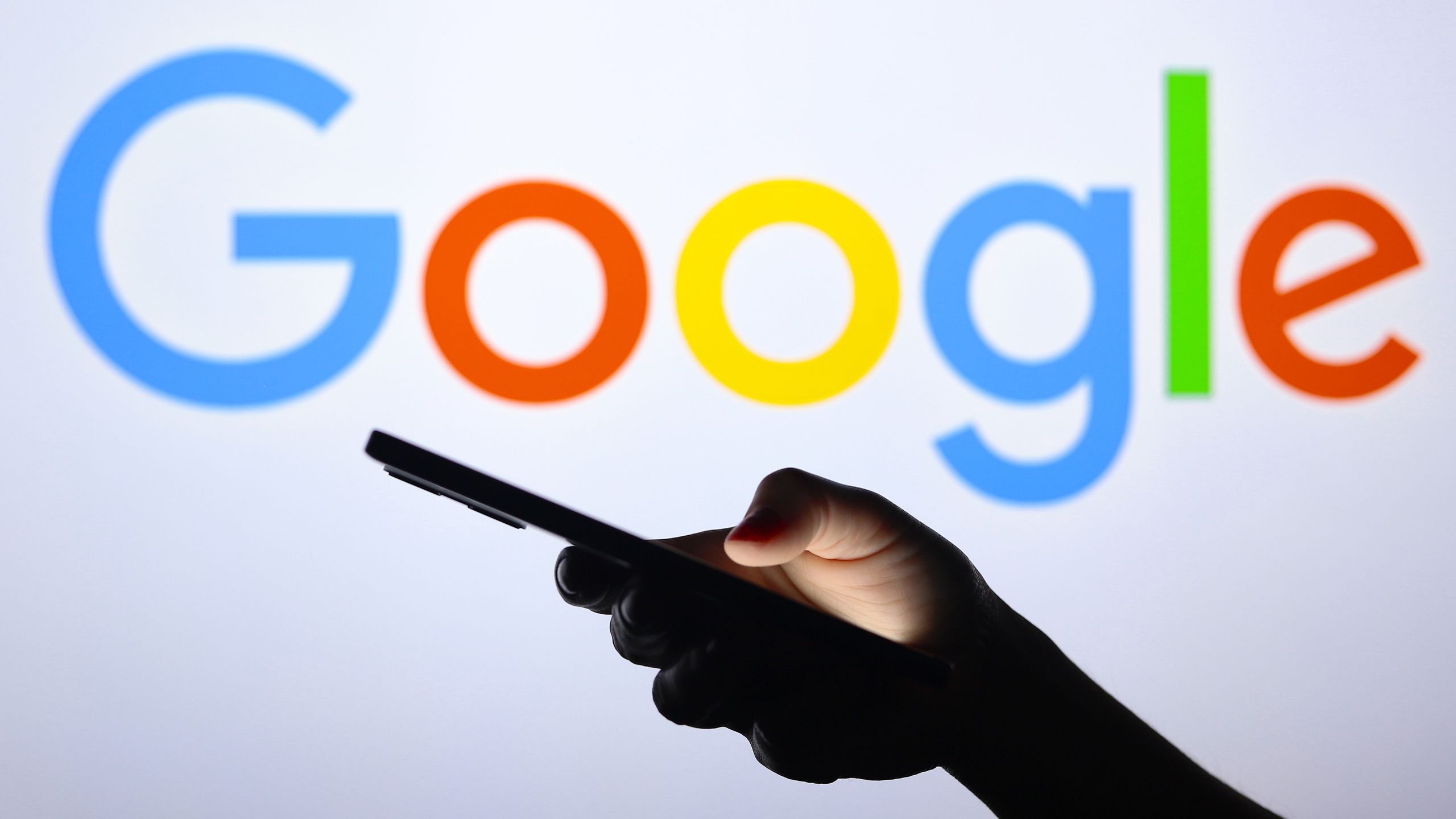 Après 25 ans, le bouton de recherche emblématique de Google disparaît pour certains utilisateurs – et c'est le remplacement image-37291