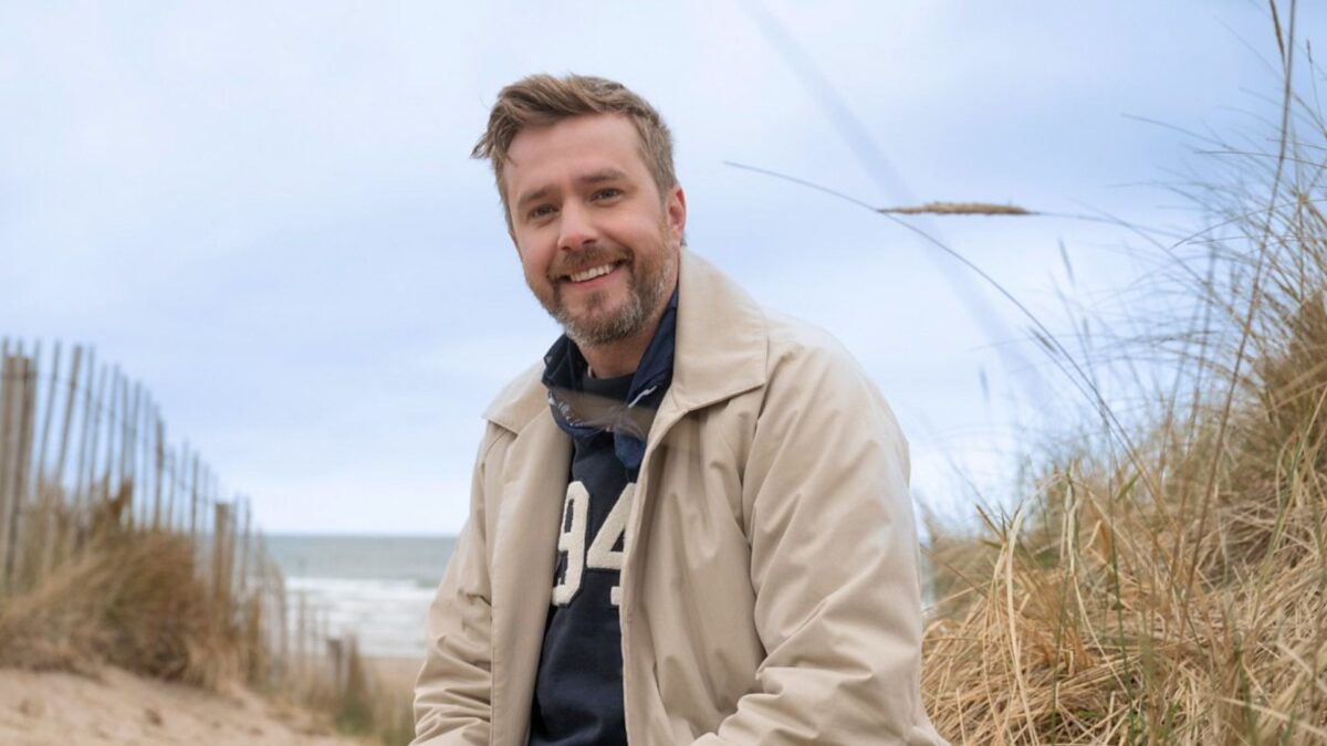 Comment regarder « Race Against the Tide » en ligne gratuitement – diffusez le concours de châteaux de sable de n'importe où image-37355