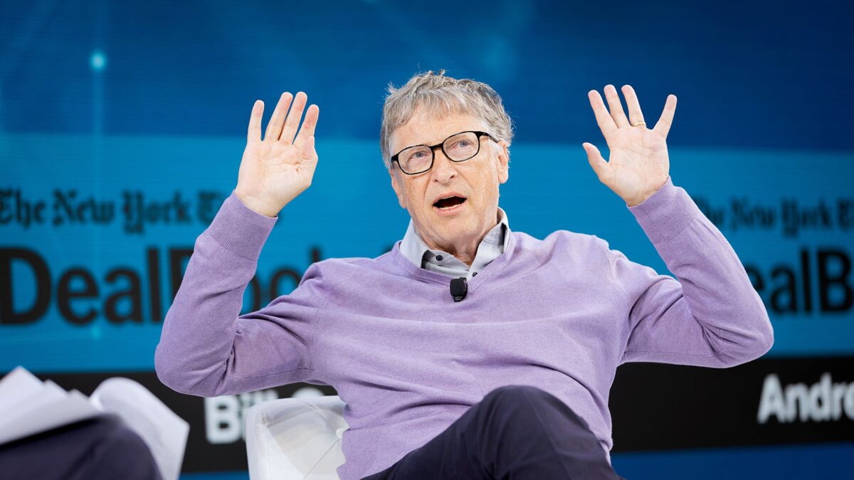 « Réservé aux humains » : Bill Gates affirme que certains emplois devraient être interdits à l'IA image-37458