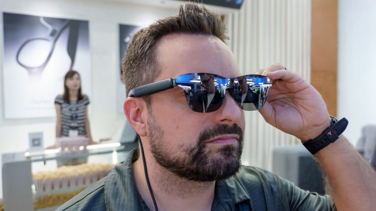 J'ai essayé les RayNeo GT Max, et ce sont de loin les lunettes AR les plus confortables que j'ai portées jusqu'à présent. image-37609