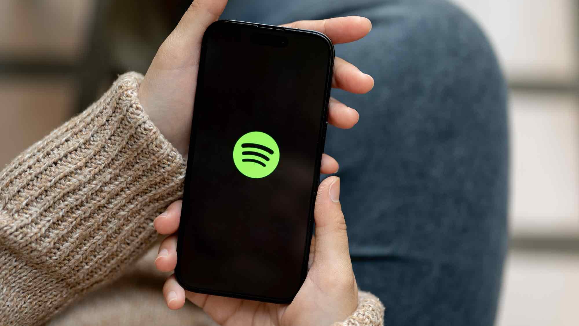 Logo Spotify sur un téléphone