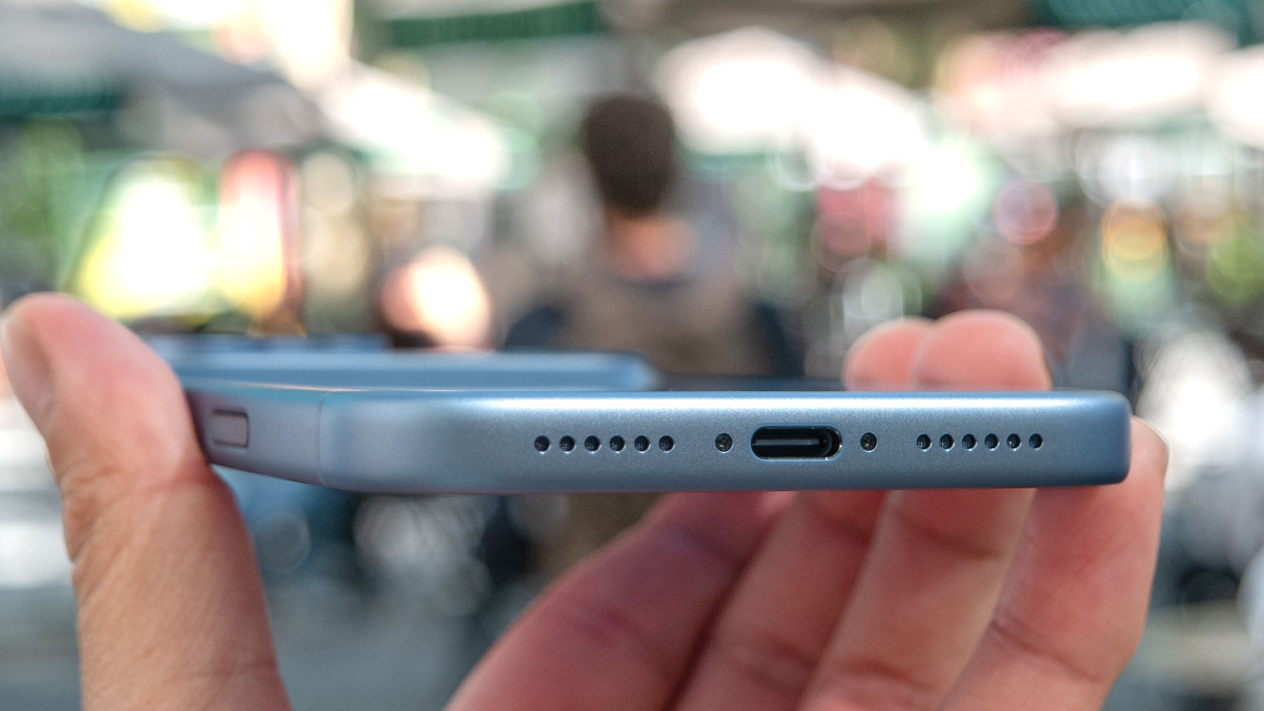 Apple iPhone 18 Pro et Pro Max présentés en main